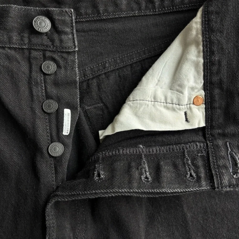 Levi's 501 Jeans Mens 34x27 Original Fit Black Harley-Davidson Patch Button Fly